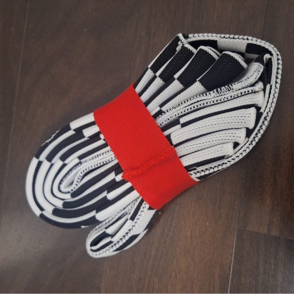 Love and Peace Checkered Bag - Picture 2 of 2